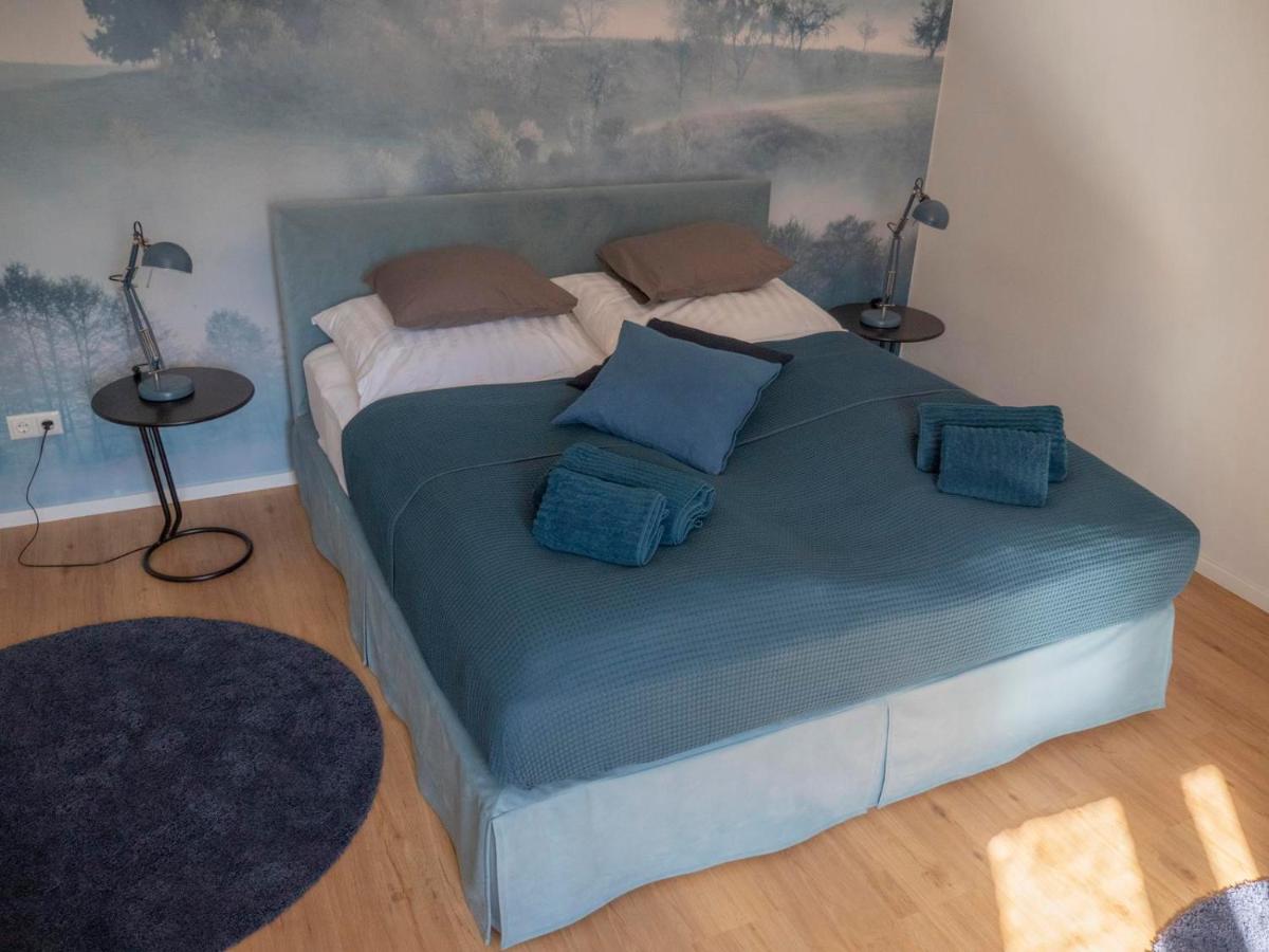 Blue Flat By Grazrentals Best Location & Free Parking מראה חיצוני תמונה